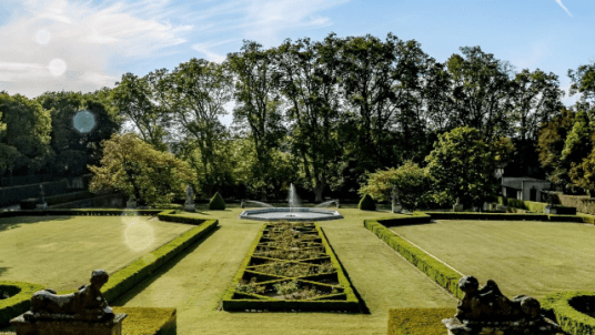 CSummer Week Provence aux Jardins d'Albertas avec l'évènement "Danse au Jardin"